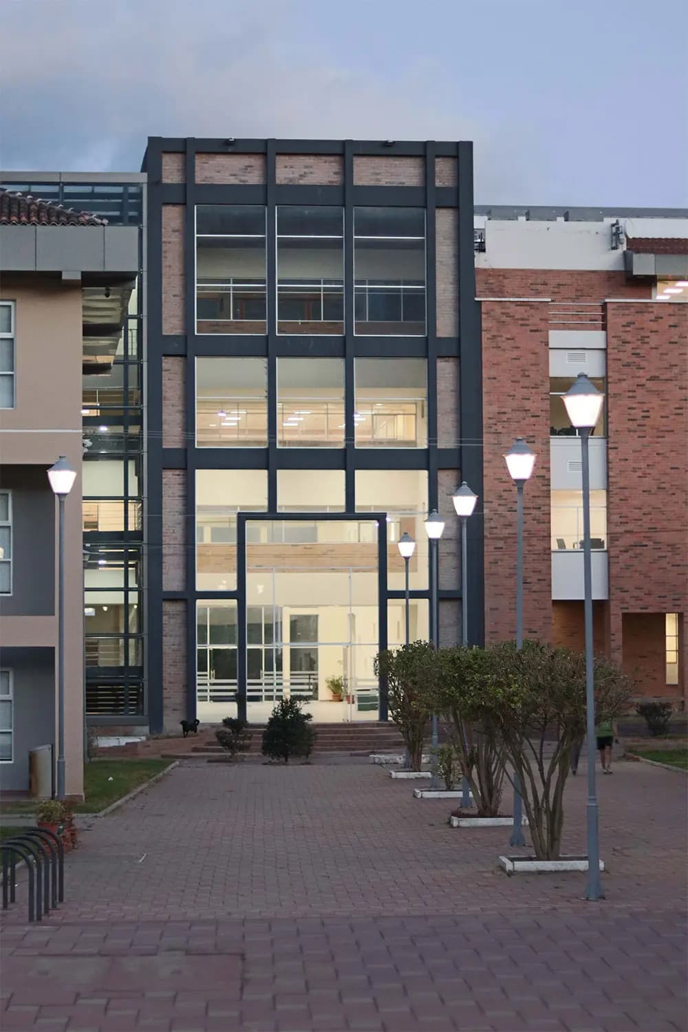 Hall Senecyt de la Universidad YachayTech